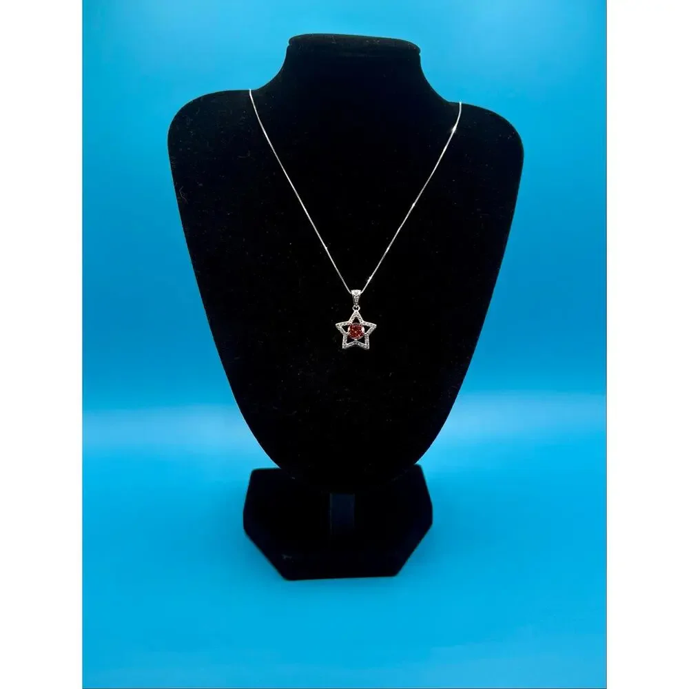 NEW 1.5ct Orange/Wht Moissanite Star 17